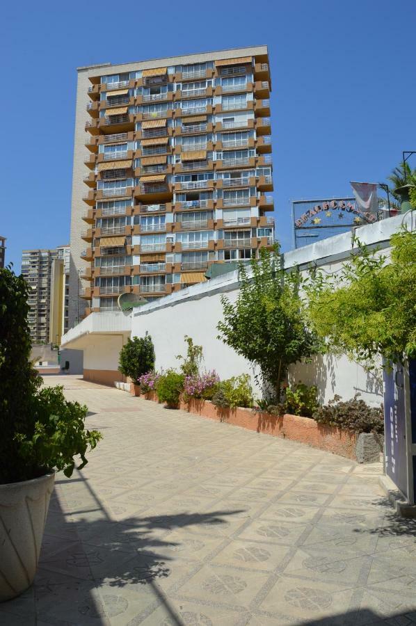 Апартаменты Provima Anis Бенидорм Экстерьер фото